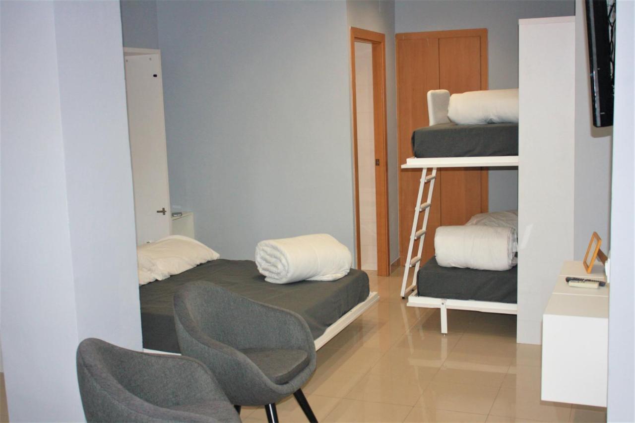 Alguera Hola Apartments Barcelona Exterior photo