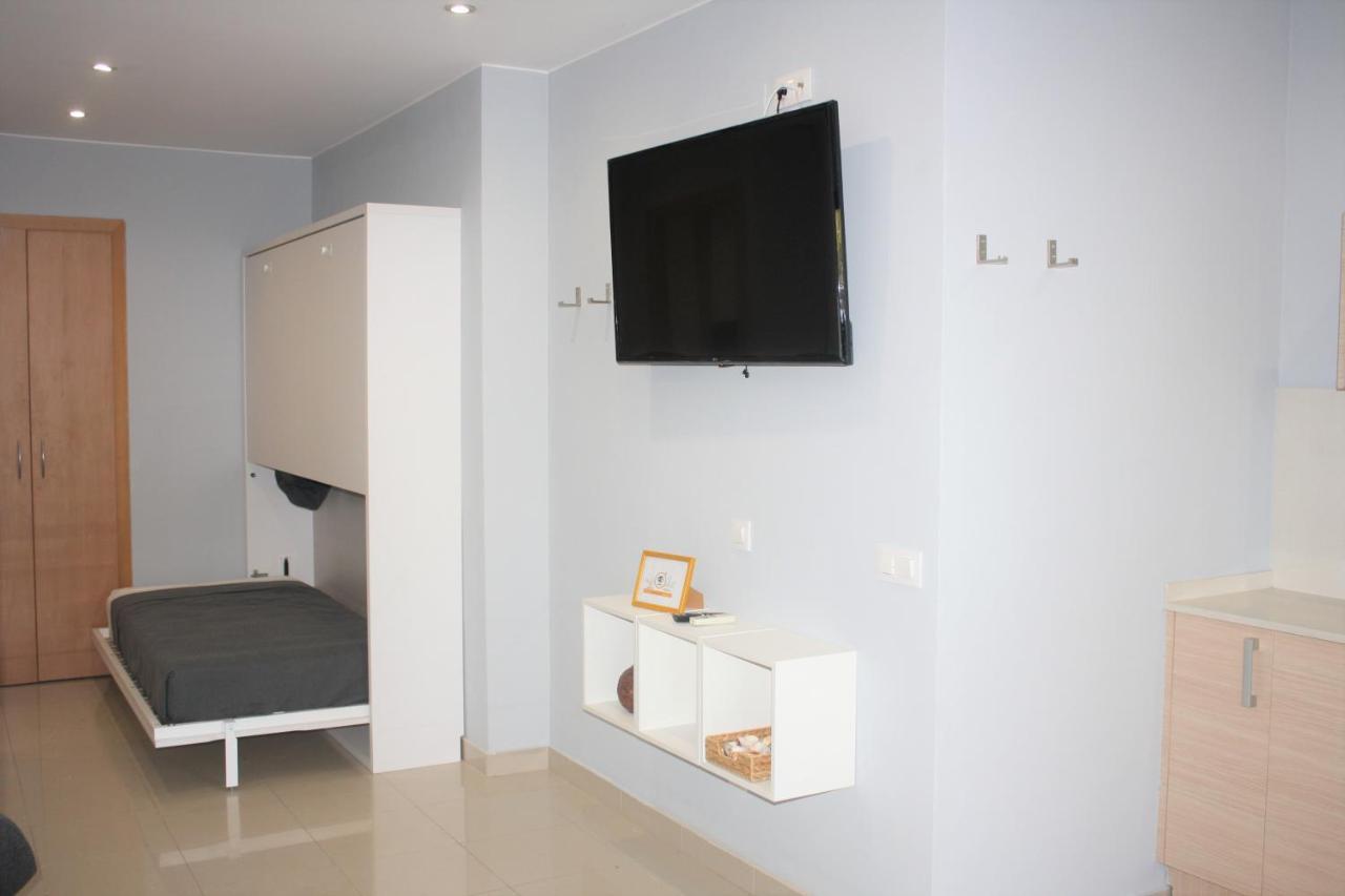 Alguera Hola Apartments Barcelona Exterior photo