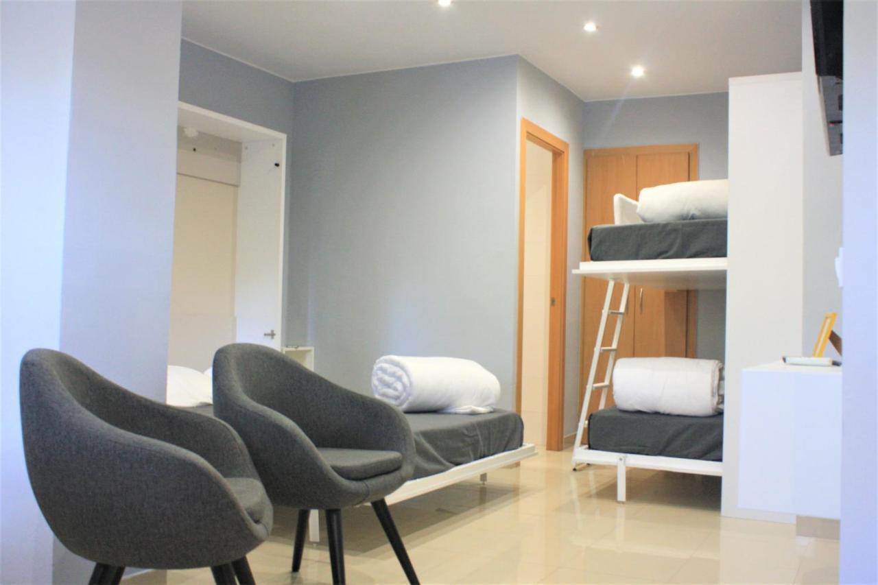 Alguera Hola Apartments Barcelona Exterior photo